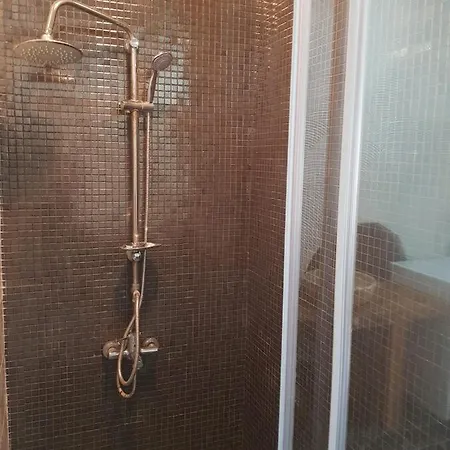호텔 +4 Stone House Çeşme